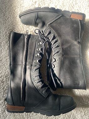 Sorel Major Maverick suede leather boots! Size 8.5!